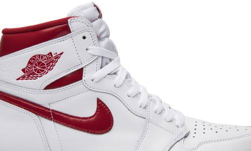 Air Jordan 1 Retro High OG 'Metallic Red'