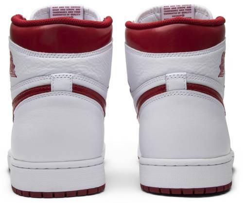 Air Jordan 1 Retro High OG 'Metallic Red'