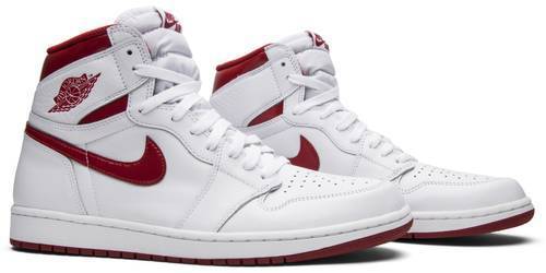 Air Jordan 1 Retro High OG 'Metallic Red'