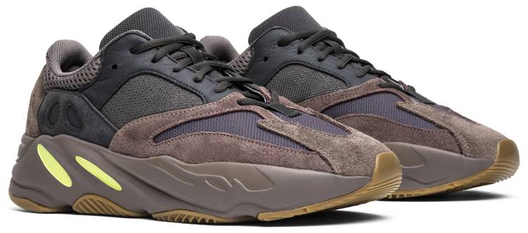Yeezy Boost 700 'Mauve'