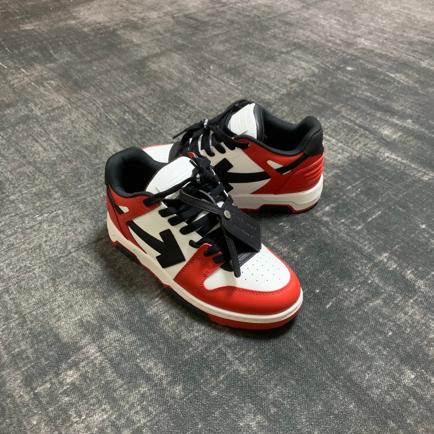 Off-White Out of Office Low 'Red White Black' Leather Zip Tie