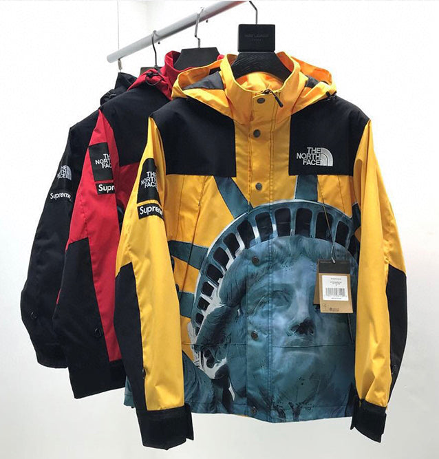 Supreme The North Face Statue of Liberty Mountain Jacket Yellow