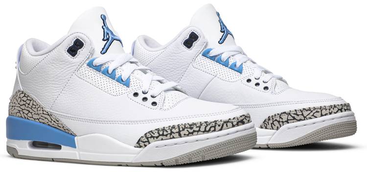 Air Jordan 3 Retro 'UNC'