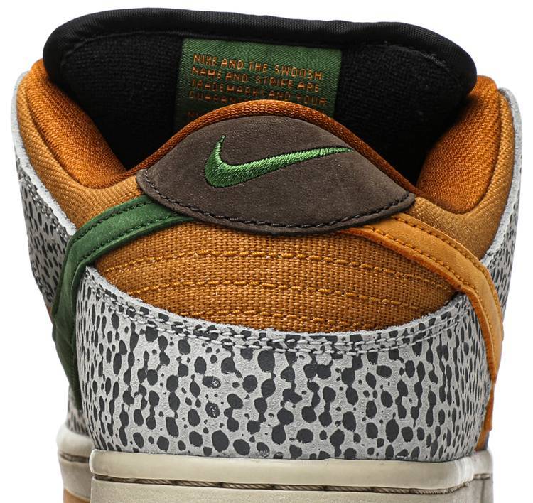 Dunk Low Pro SB 'Safari'
