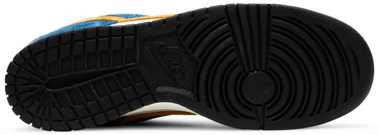 Kasina x Dunk Low '80s Bus'