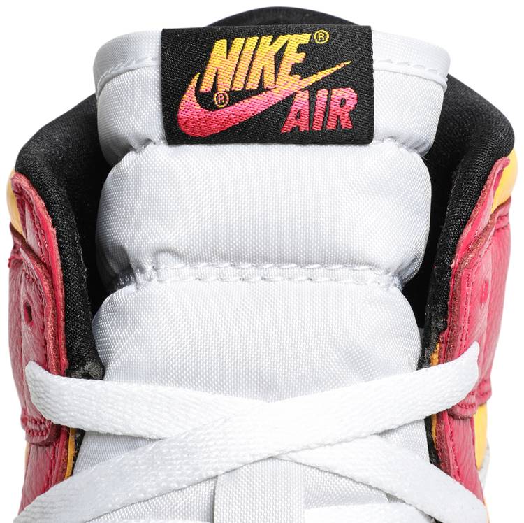 Air Jordan 1 Retro High OG 'Light Fusion Red'