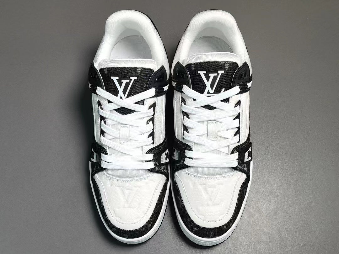 Louis Vuitton LV Trainer White Black White