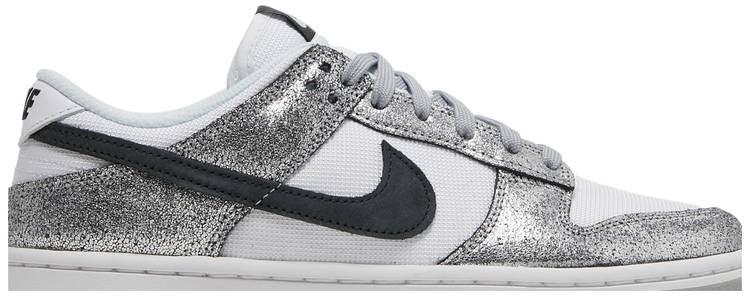 Wmns Dunk Low 'Golden Gals'