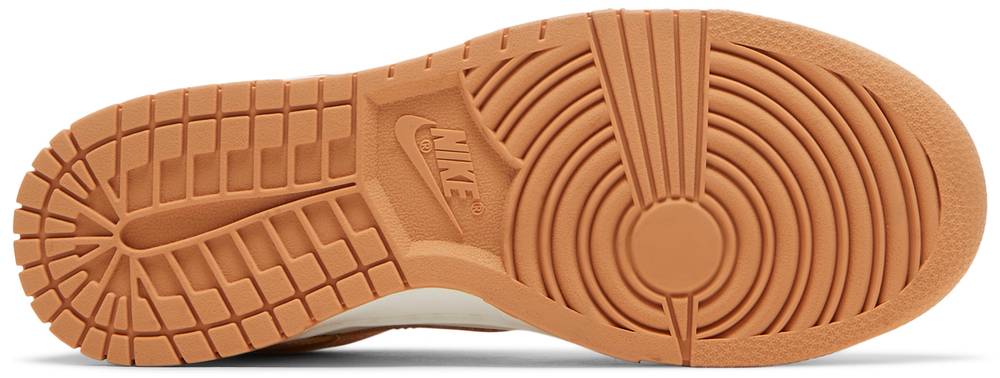 Wmns Dunk Low 'Harvest Moon'