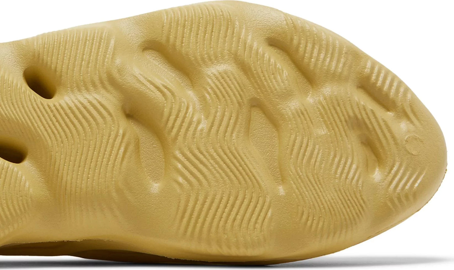 Yeezy Foam Runner 'Sulfur'