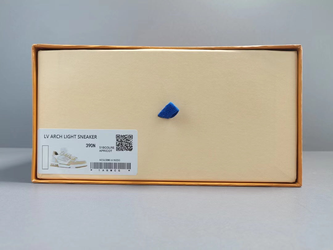 Louis Vuitton Trainer Monogram Denim Beige