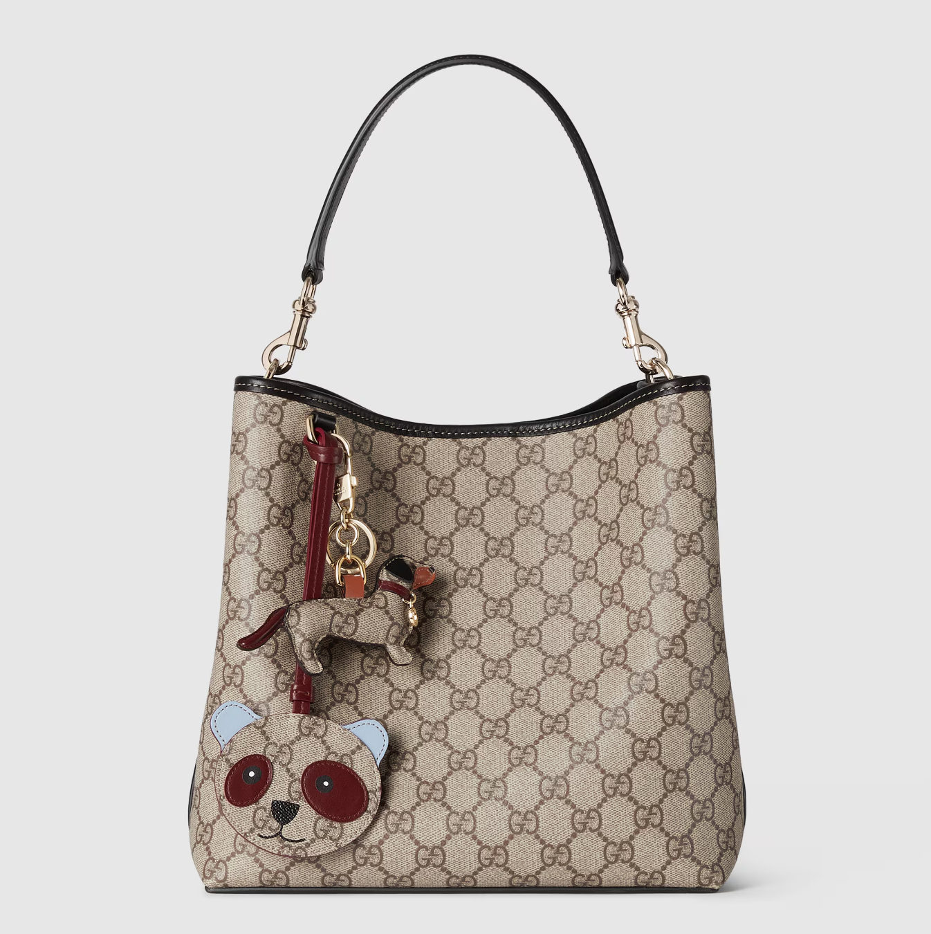 GUCCI GG Emblem medium bucket bag