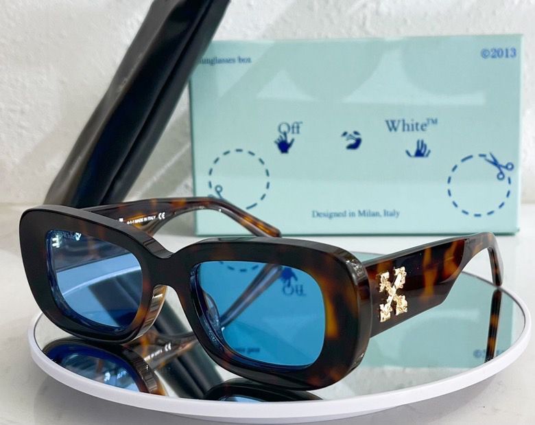 Off-White Carrara 50MM Oval Sunglasses Havana Blue