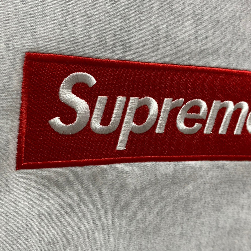 Supreme Box Logo Crewneck (FW18)