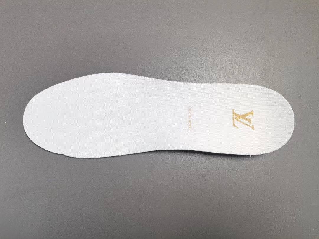 Louis Vuitton Trainer White Monogram Denim White
