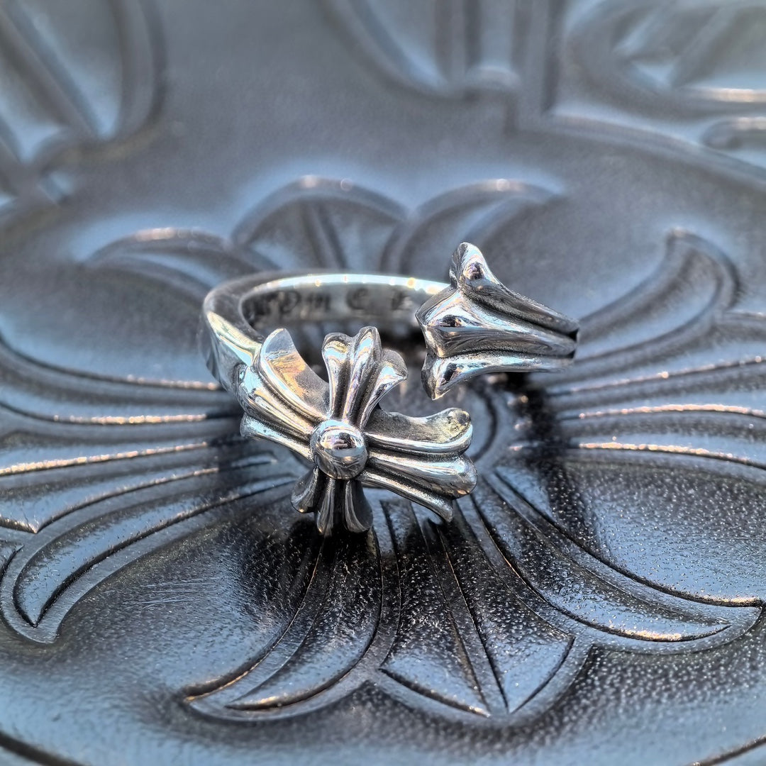 Chrome Hearts - Cross Split Ring