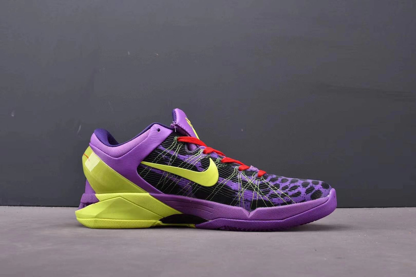 Nike Kobe 7 Christmas (Leopard)