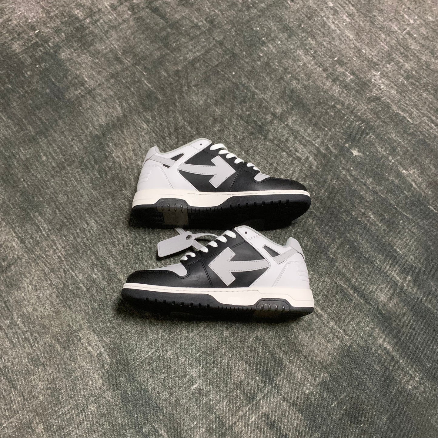 Off-White Out of Office Light Grey Black
