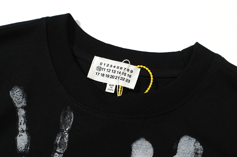 Maison Margiela MM6 Hands T-shirt Black