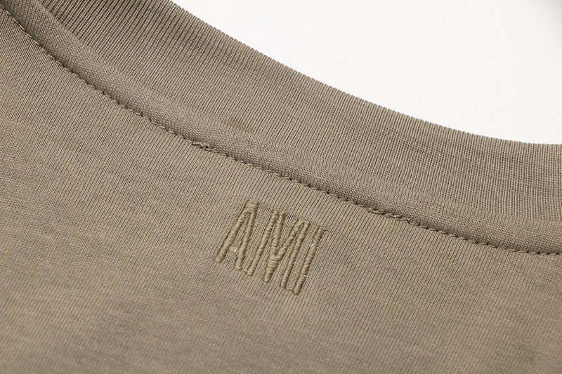 AMI Paris logo-patch Cotton T-shirt Brown