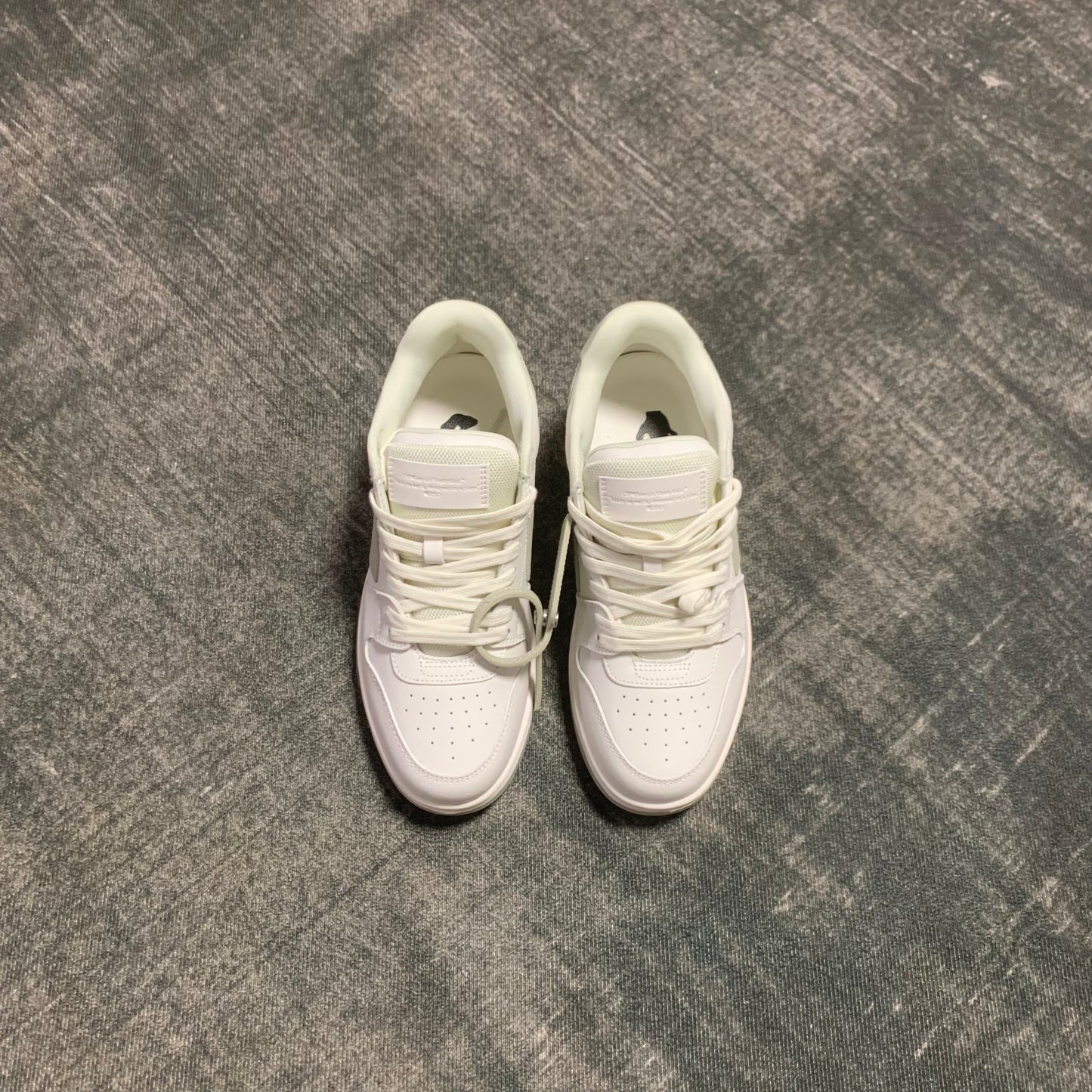 Off-White Out Of Office White Beige