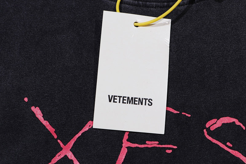 VETEMENTS XES T-shirt | Black