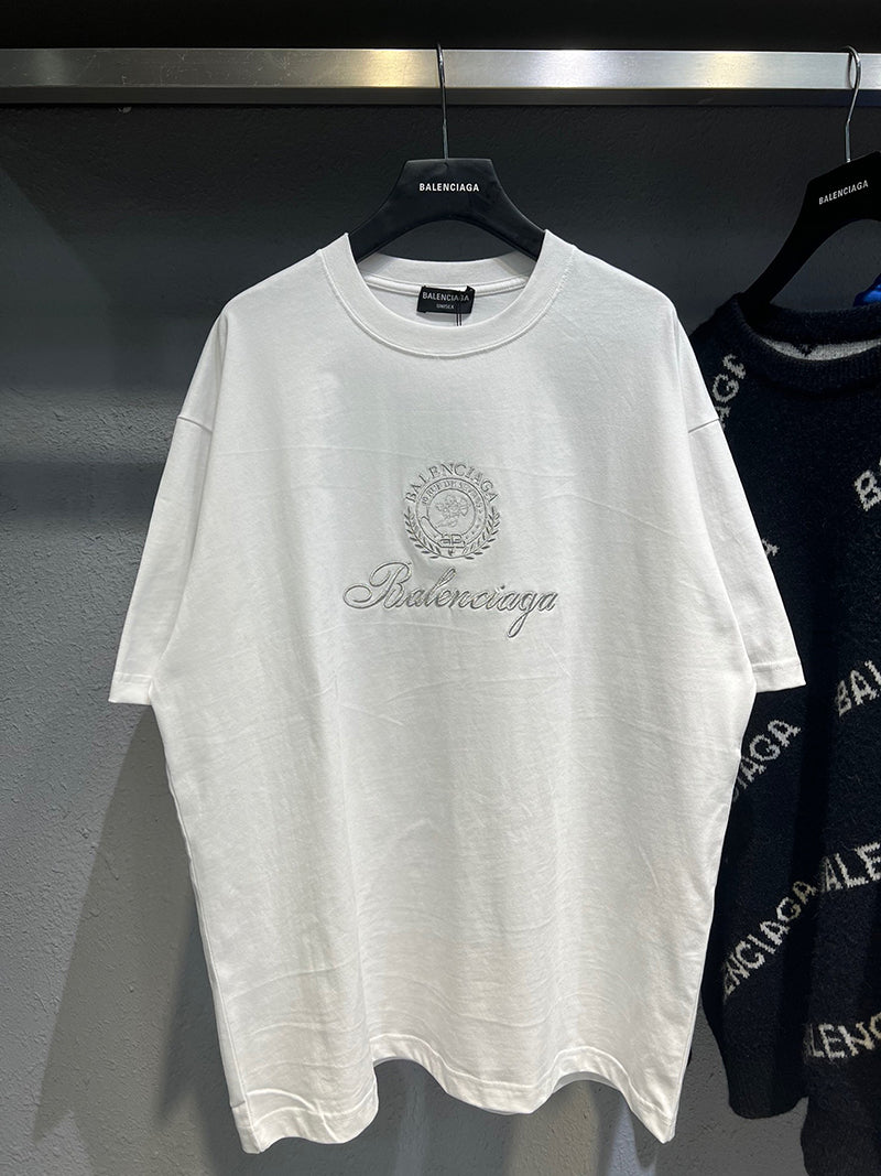 Balenciaga QIXI CREST T-SHIRT MEDIUM FIT