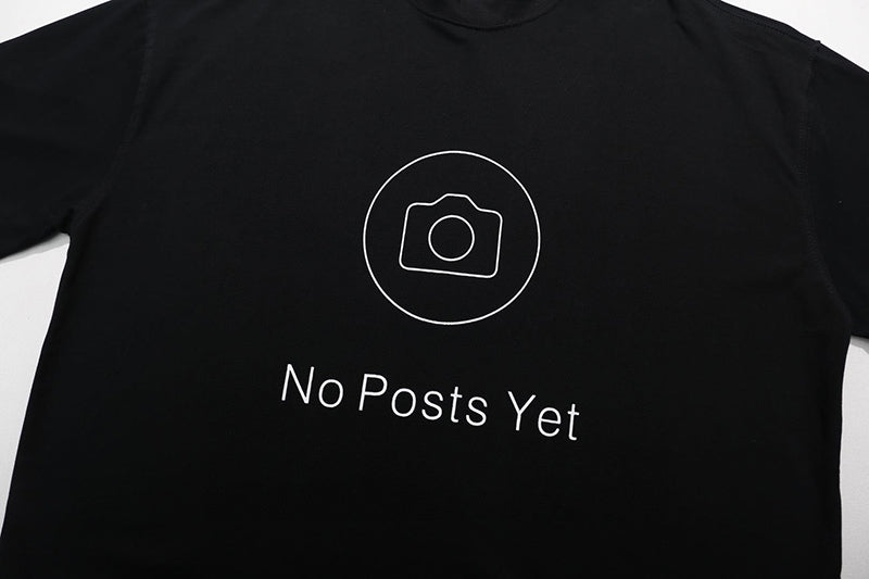 VETEMENTS No Posts Yet T-shirt | Black
