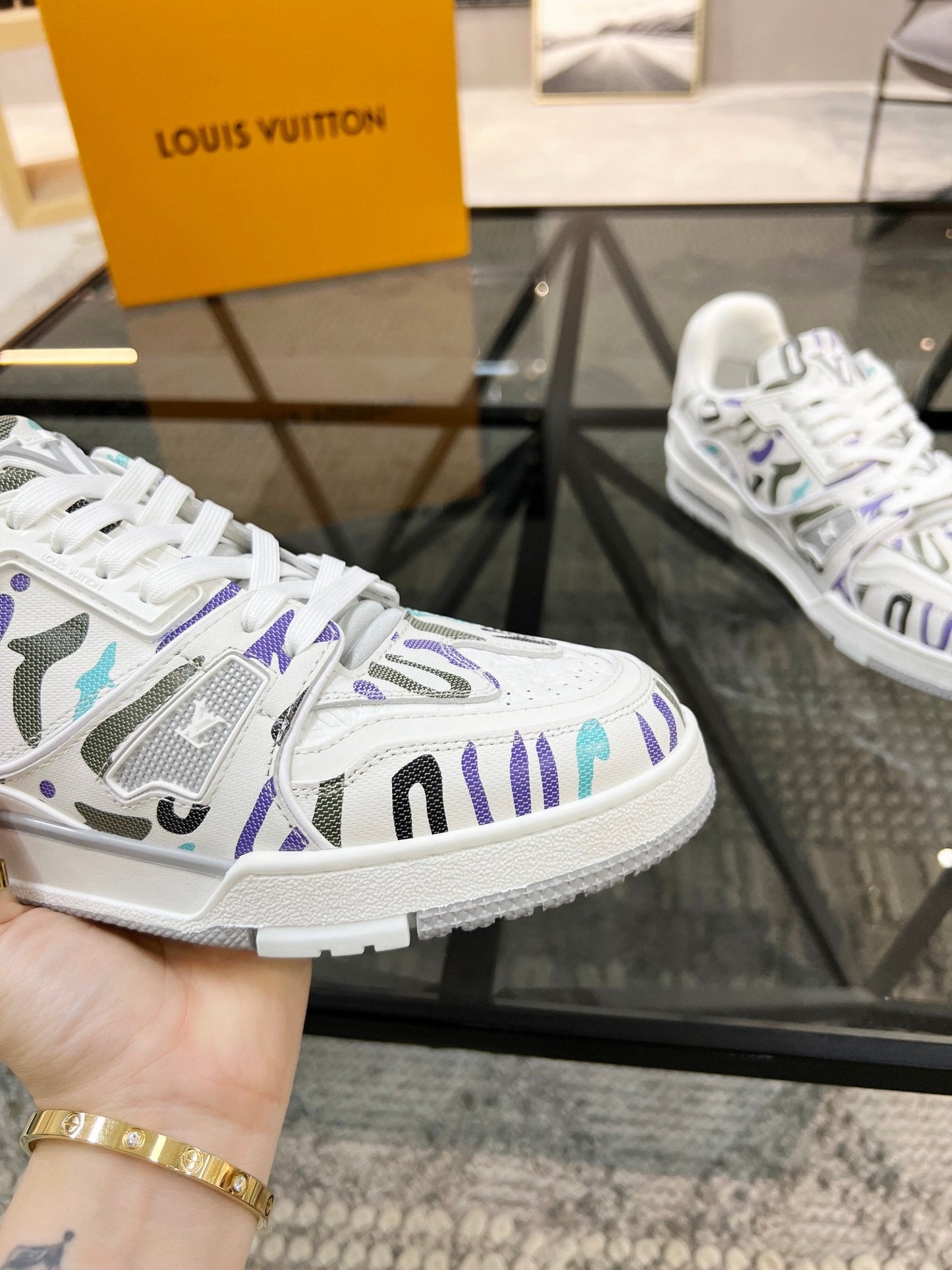 Louis Vuitton x Yayoi Kusama LV Trainer White Zebra