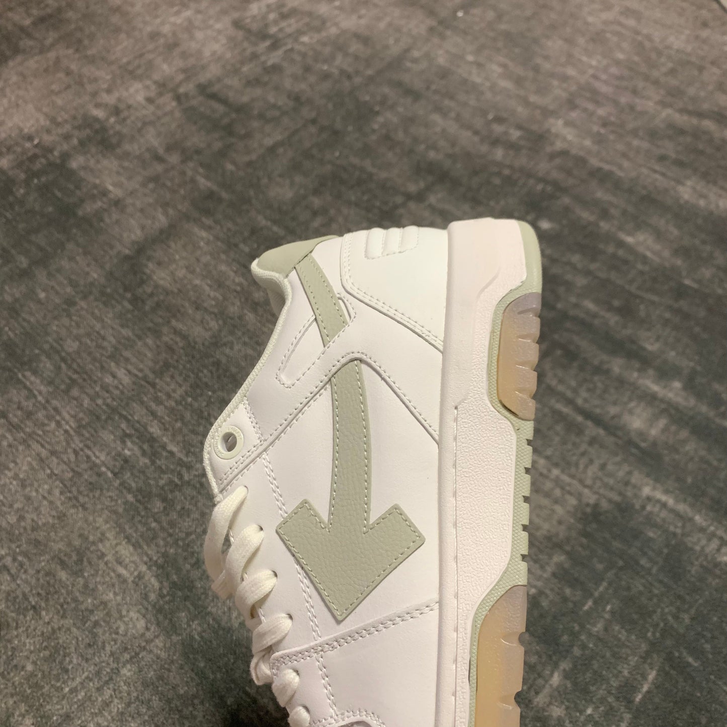 Off-White Out Of Office White Beige
