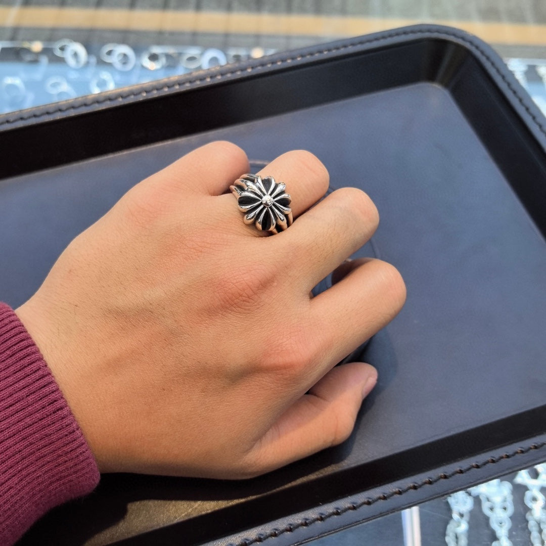 Chrome Hearts - Plus Signet Ring