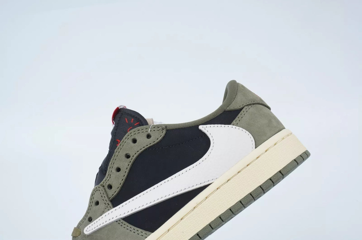 Travis Scott x Air Jordan 1 Low OG ‘Black/Olive’