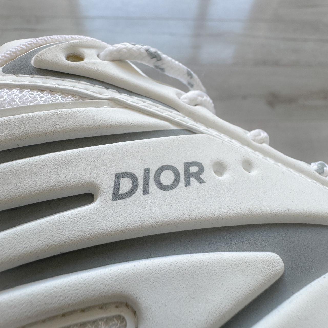 Dior B32 'White'