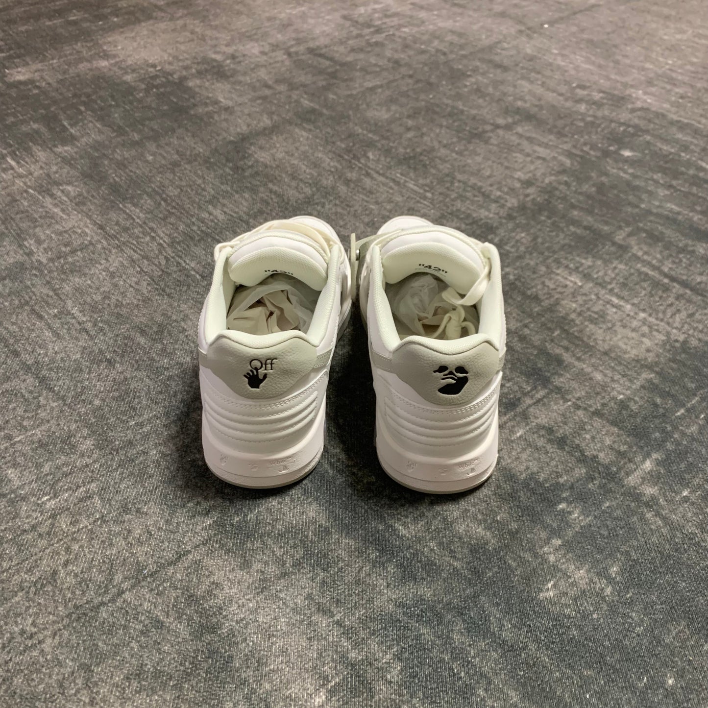 Off-White Out Of Office White Beige