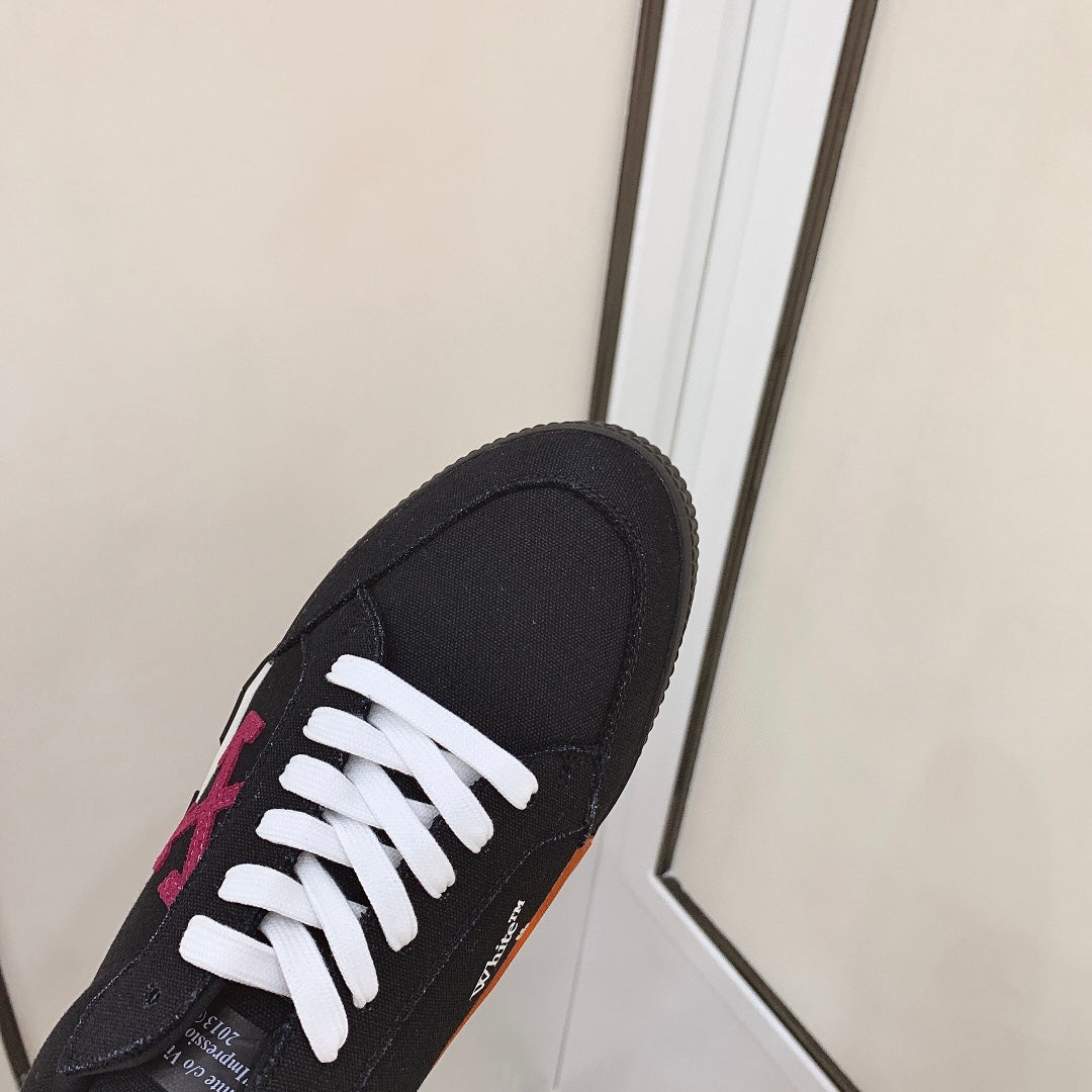 Off-White Vulc Low Black Purple