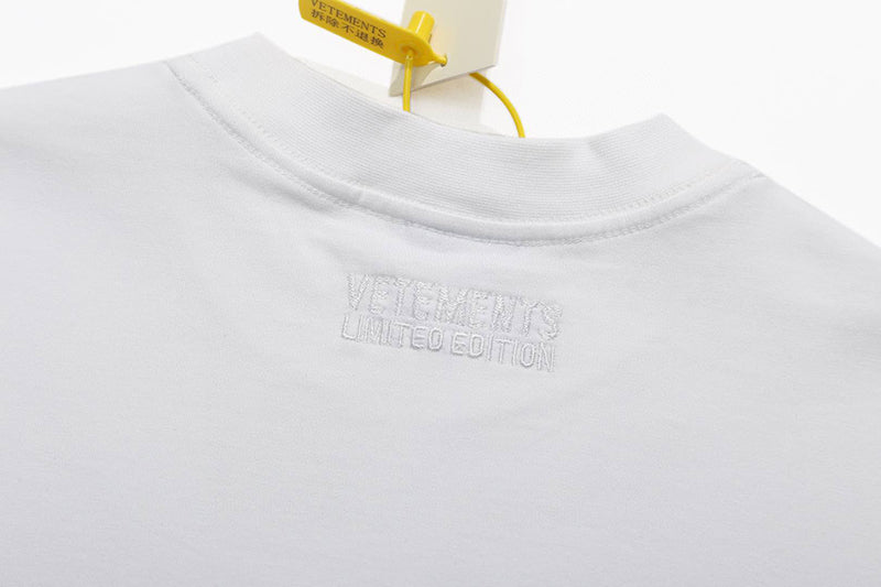 VETEMENTS VET T-shirt | White