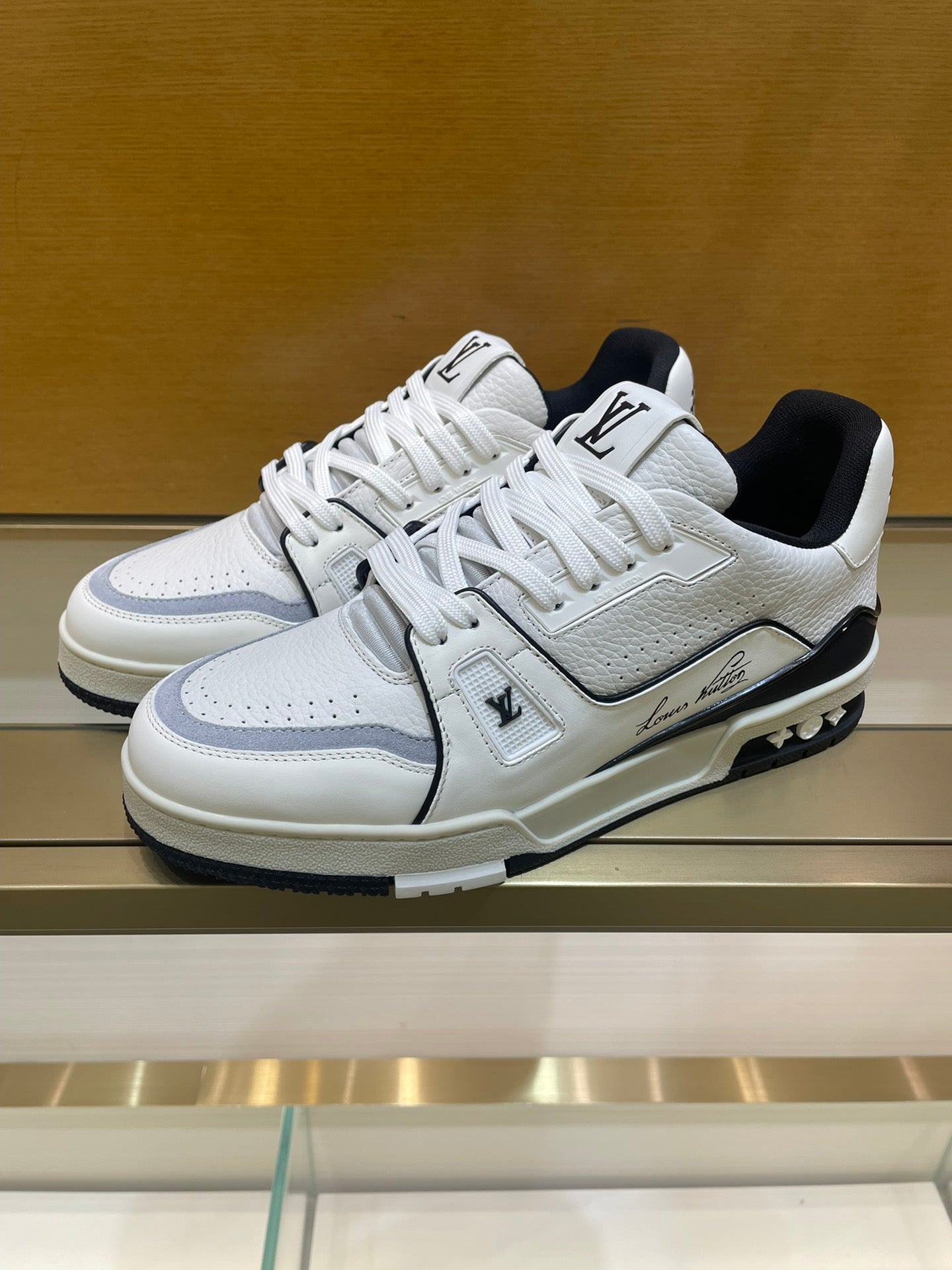 Louis Vuitton Trainer #54 Signature White Black