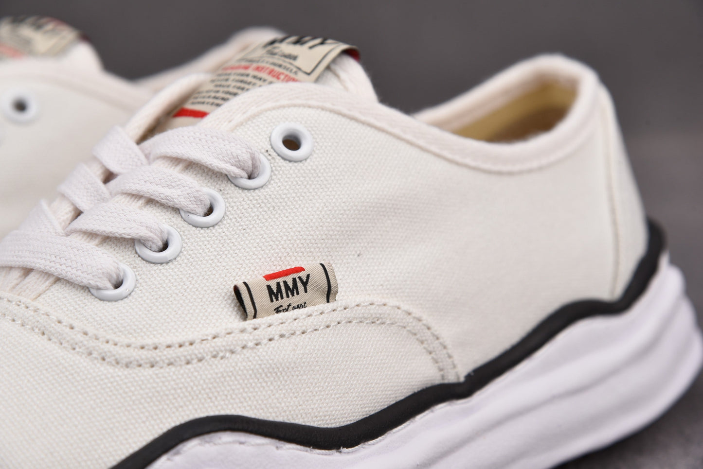 Maison Mihara Yasuiro Baker OG Sole Canvas Low White