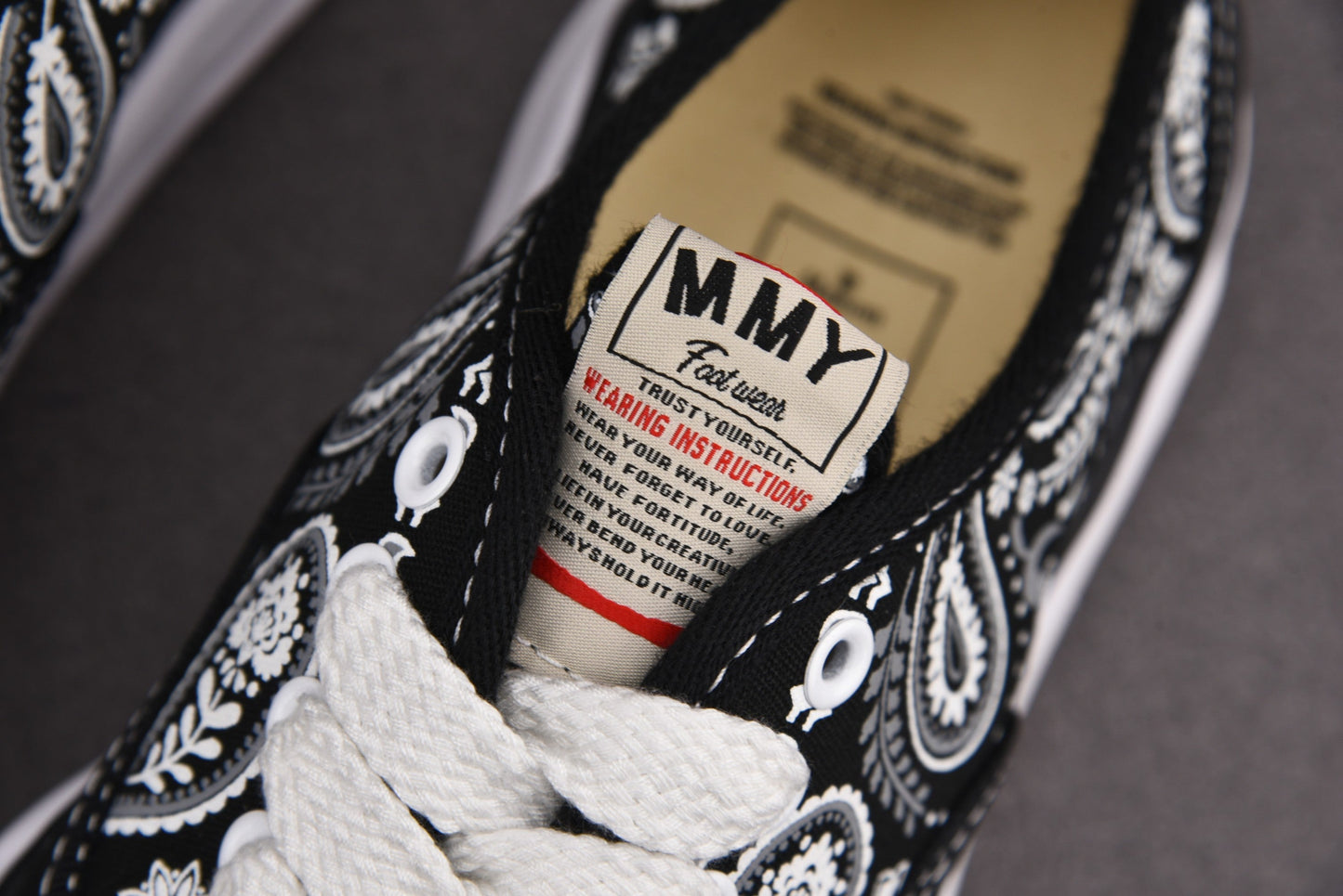 Maison Mihara Yasuiro Low OG Sole Bandana