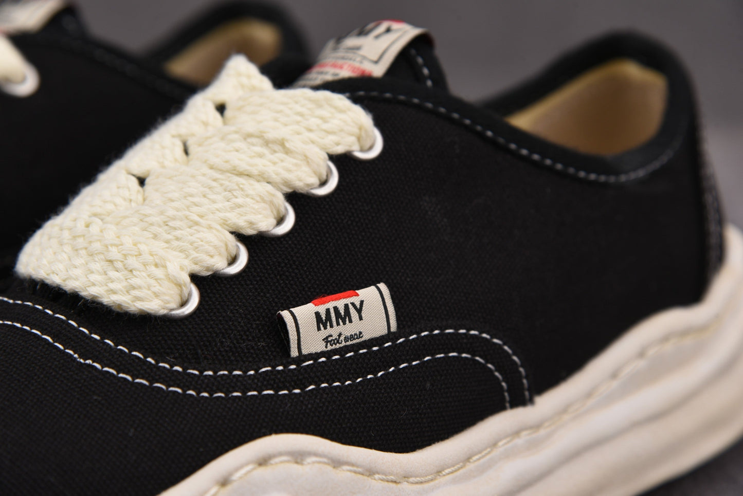 Maison Mihara Yasuiro Baker OD OG Sole Canvas Low Back