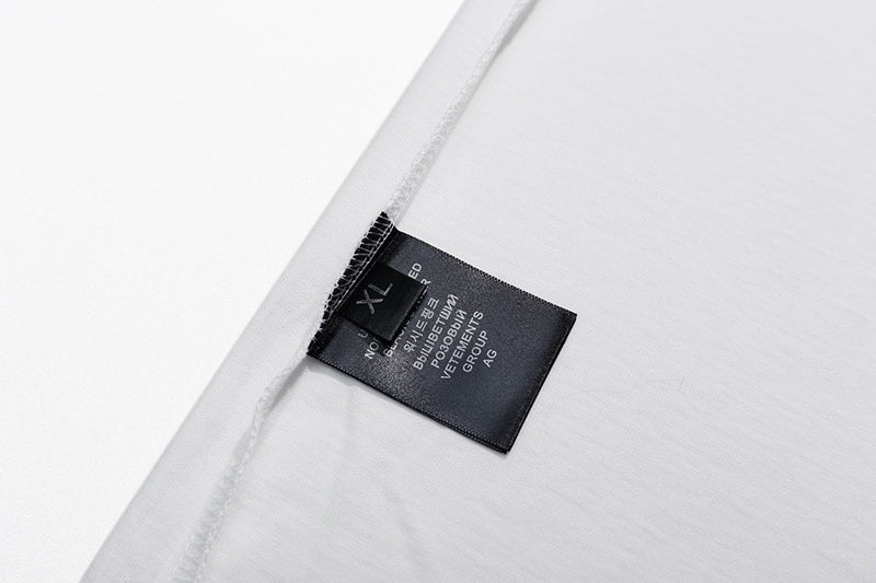 VETEMENTS Eiffel Tower T-shirt | White