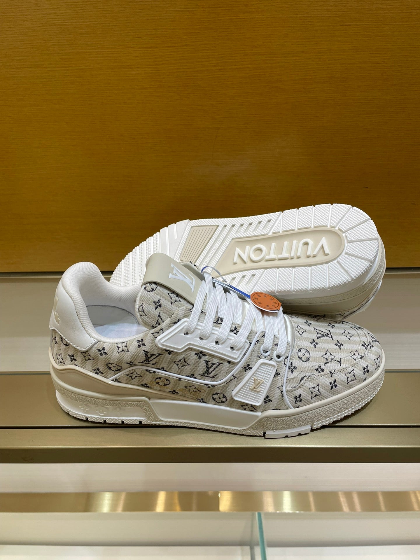 Louis Vuitton Trainer BeigeStripe Monogram