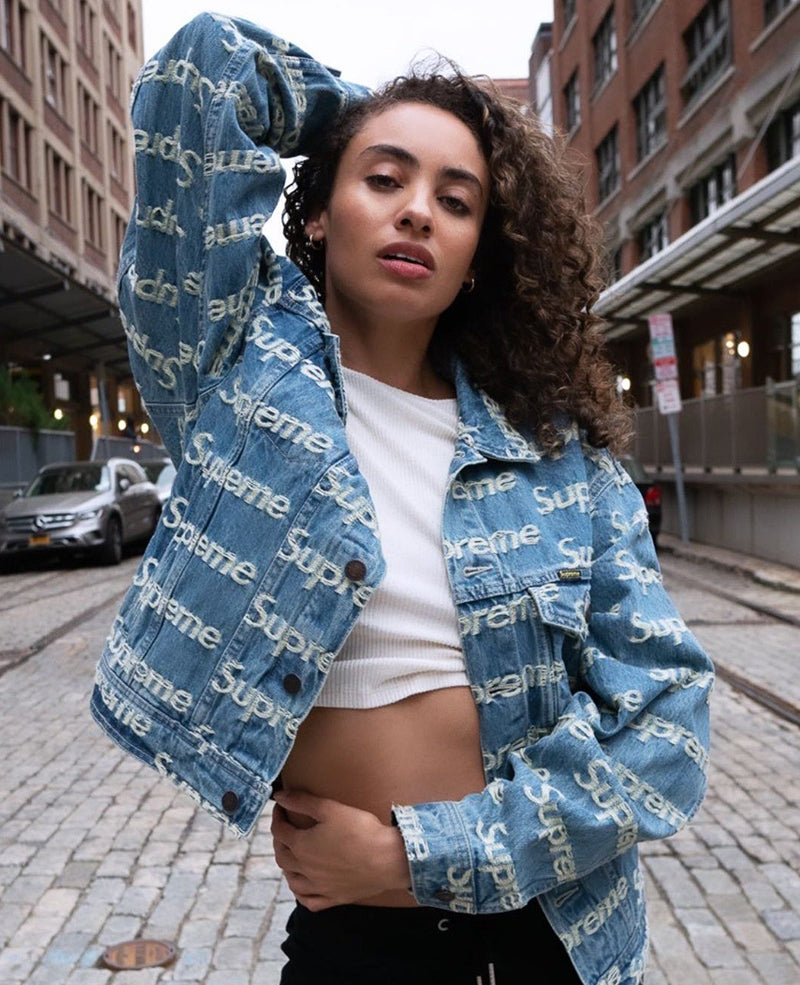Supreme Frayed Logos Denim Trucker Jacket Blue