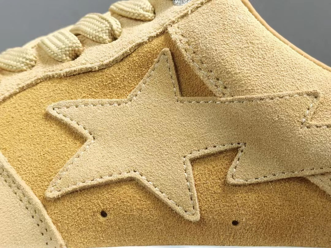 A Bathing Ape Bape Sta Low Beige suede