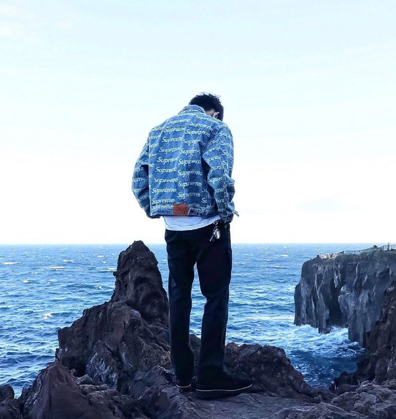 Supreme Frayed Logos Denim Trucker Jacket Blue