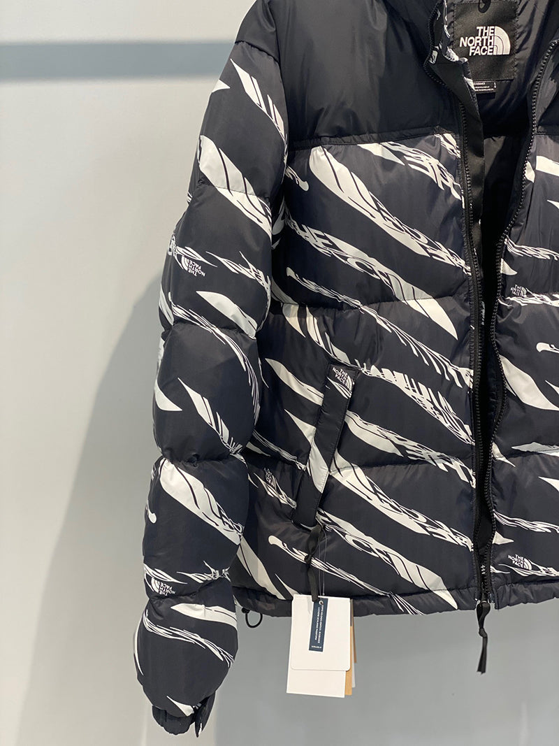 THE NORTH FACE 1996 NUPSET ZEBRA LOGO PATTERN JACKET BLACK