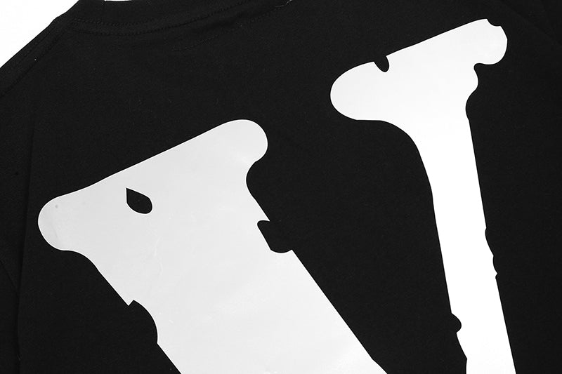 VLONE Reflective 3M V Logo T-Shirt