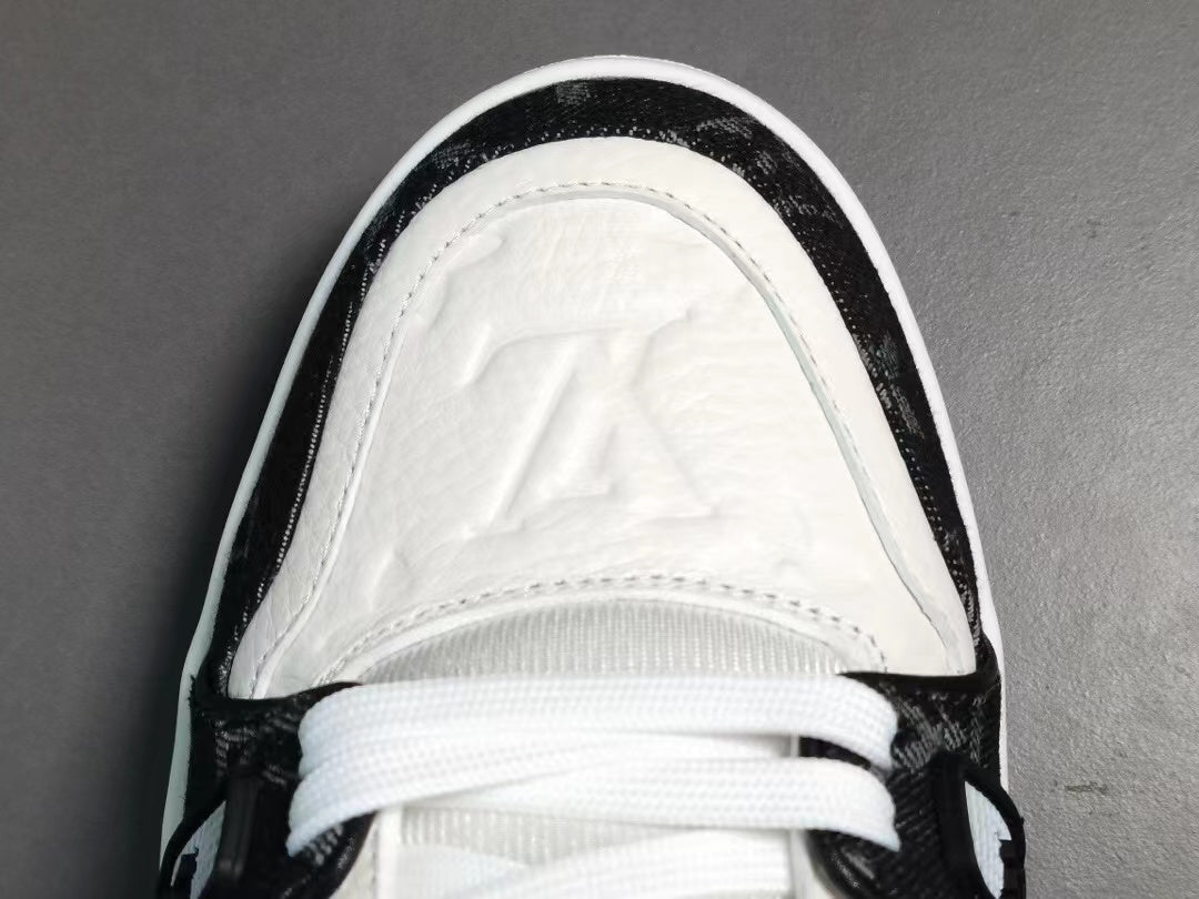 Louis Vuitton LV Trainer White Black White
