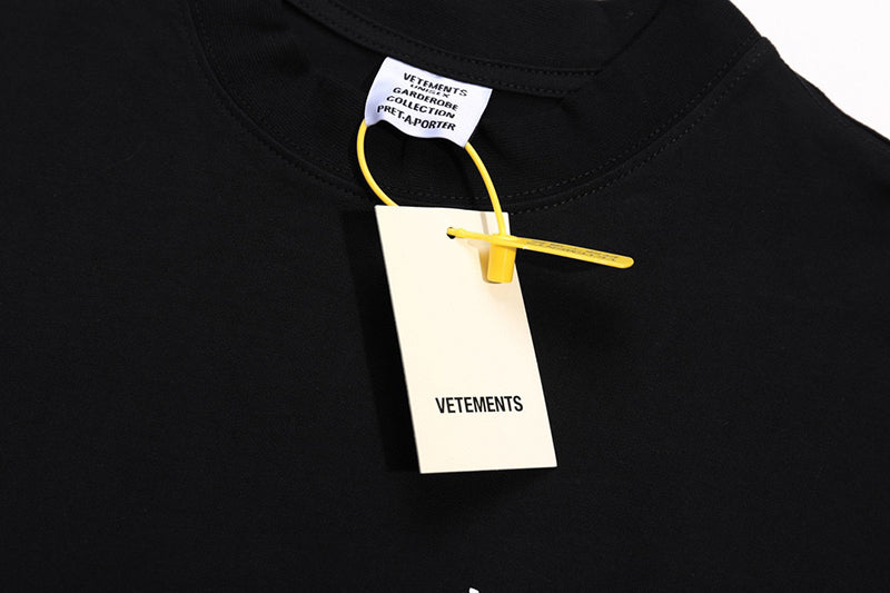VETEMENTS Logo xxx T-shirt | Black