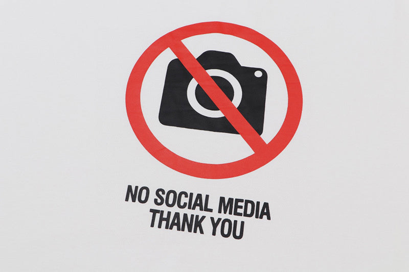 VETEMENTS No Social Media T-shirt | White